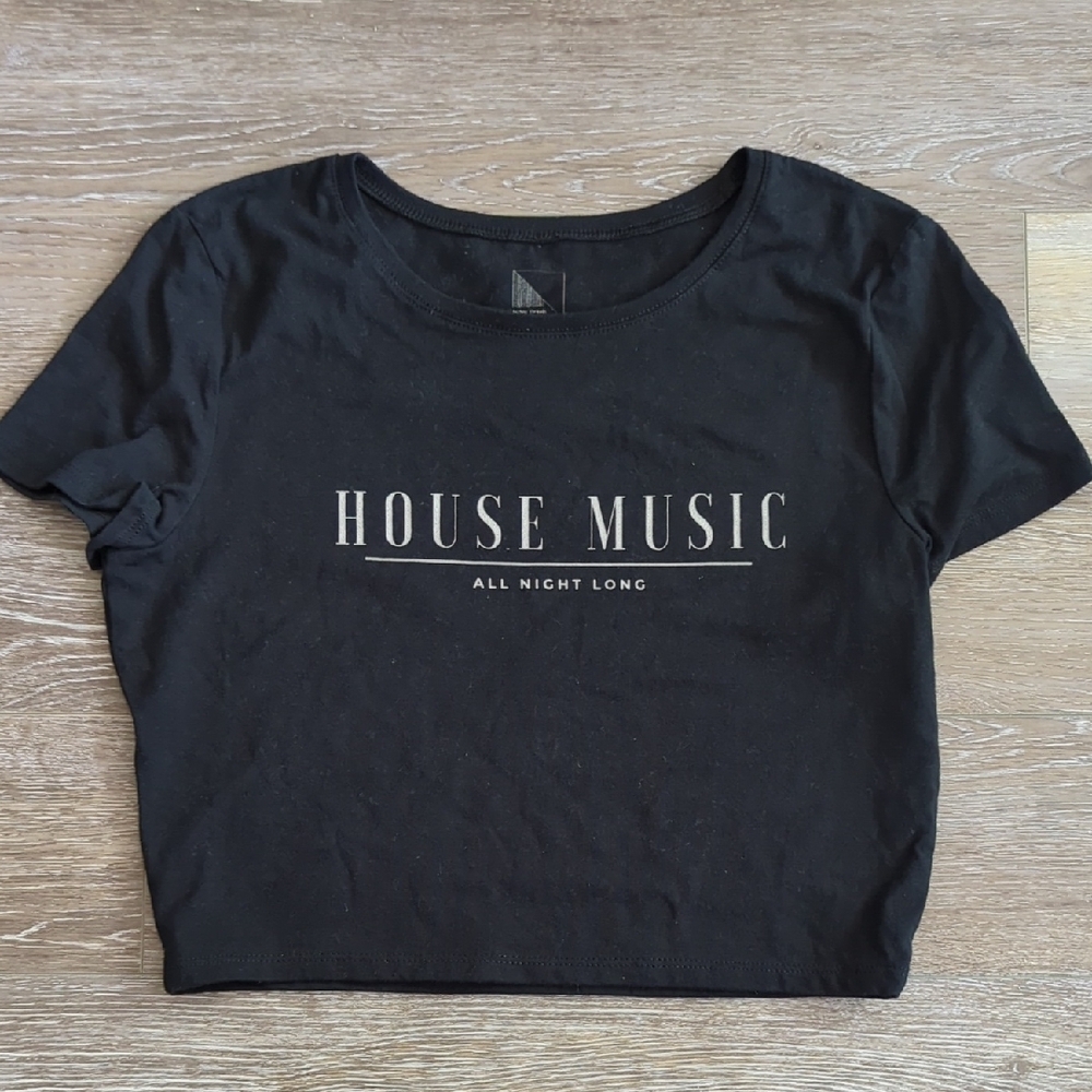 Black 'House Music' Graphic Cropped Tee